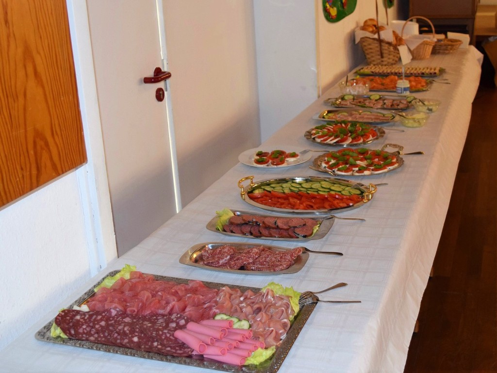 Das Frühstück wartete nach der Messe