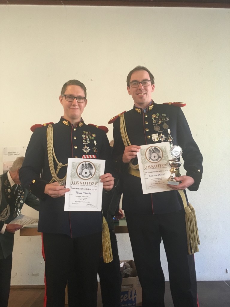 Herren: Sieger Marcel Dreinstein (re), 2. Timothy Macey (li)